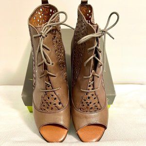 12M Naya taupe leather peep toe granny boot